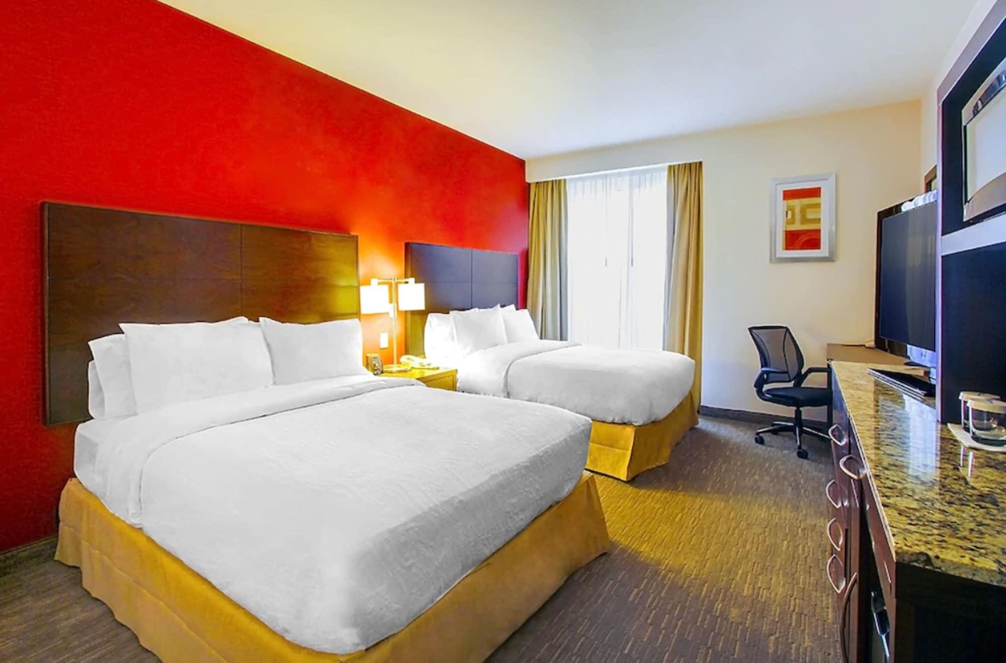Hilton Garden Inn Querétaro Extérieur photo