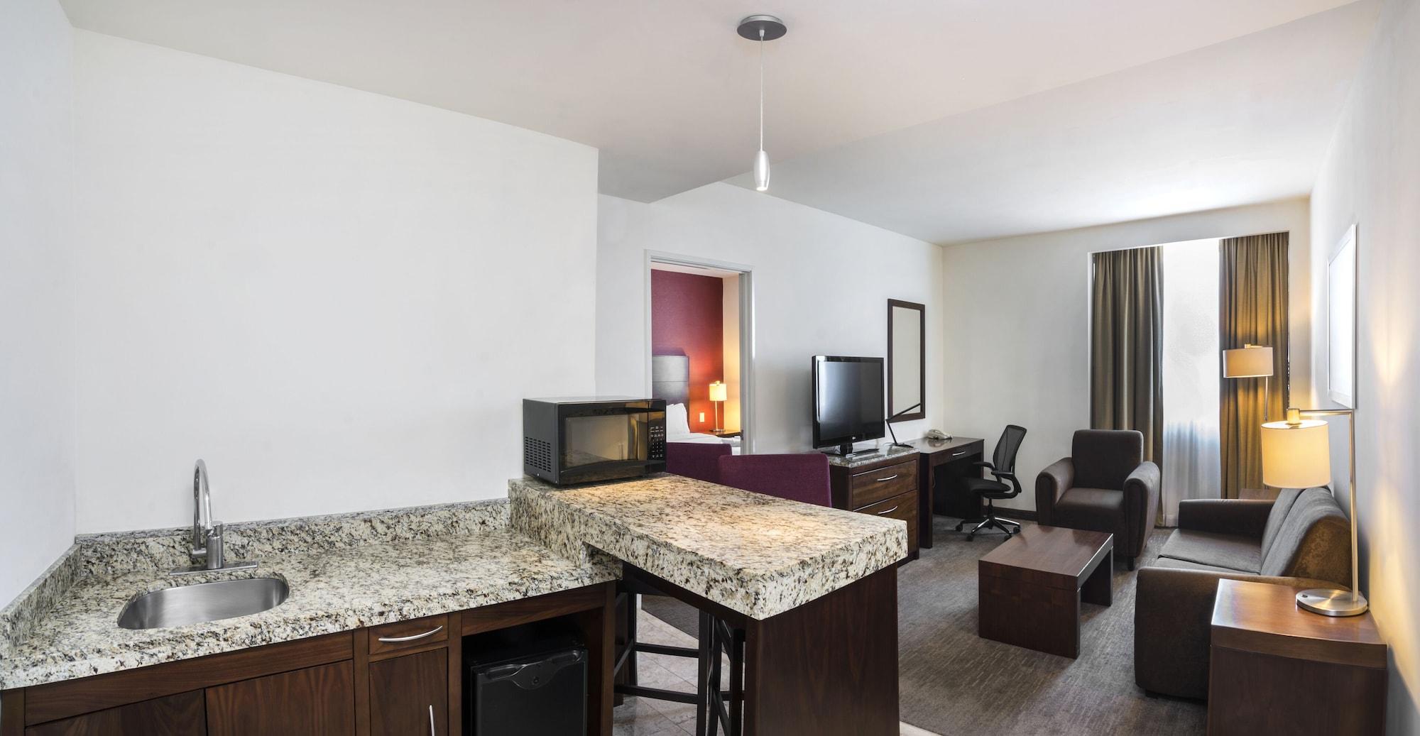 Hilton Garden Inn Querétaro Extérieur photo