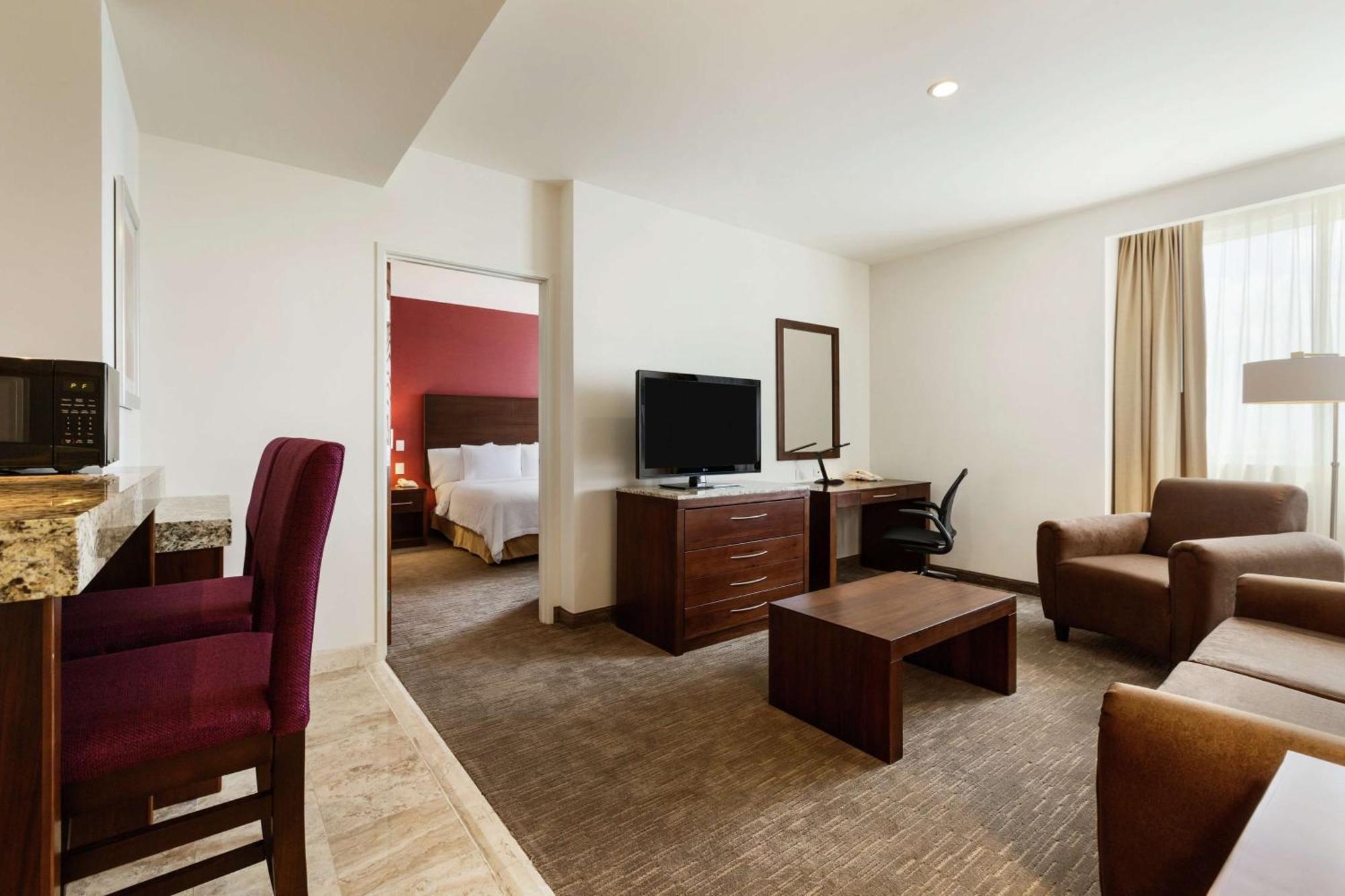 Hilton Garden Inn Querétaro Extérieur photo